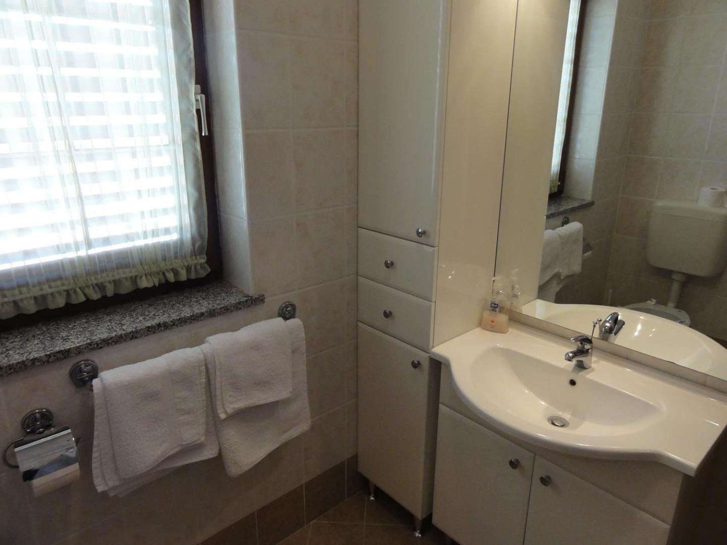 Cozy Apartments And Rooms Pavicini Segotici Esterno foto